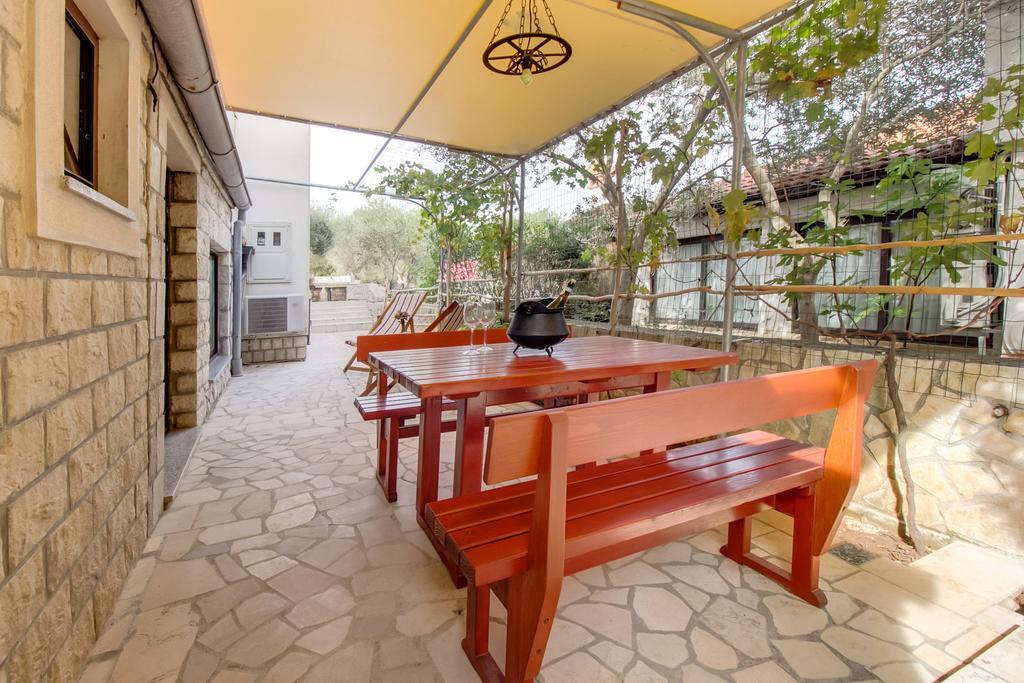 Apartments Franjo Mali Lošinj Rom bilde