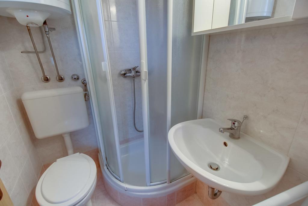 Apartments Franjo Mali Lošinj Rom bilde