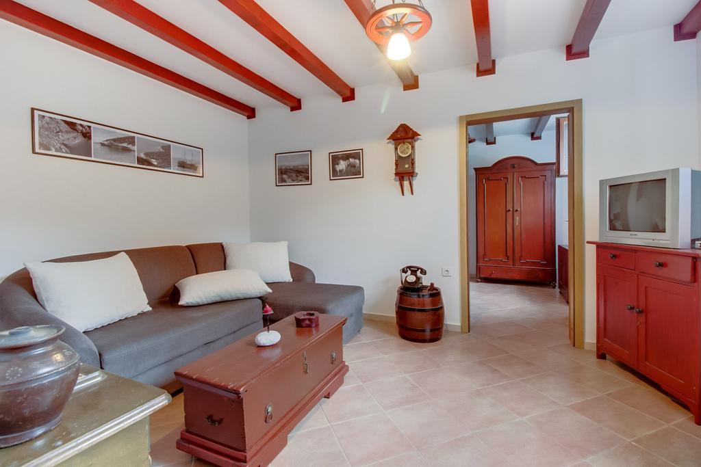 Apartments Franjo Mali Lošinj Rom bilde
