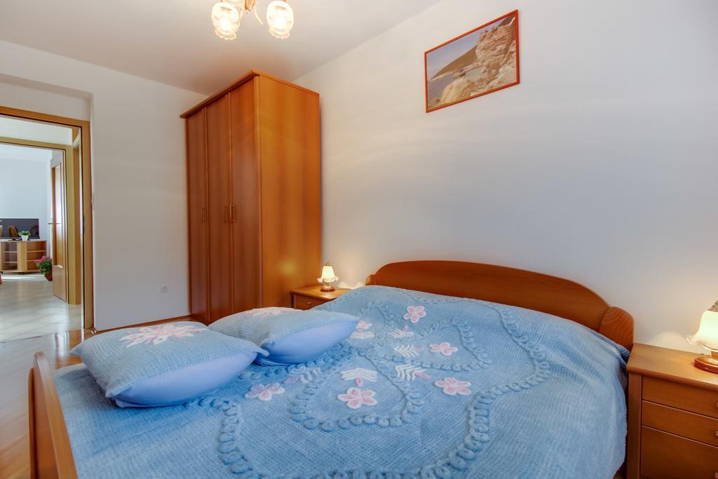 Apartments Franjo Mali Lošinj Rom bilde