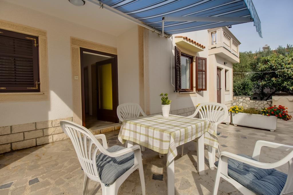 Apartments Franjo Mali Lošinj Rom bilde